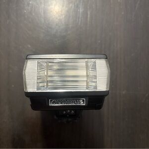 Olympus OM System Electronic Flash T 20 for Shoe Mount